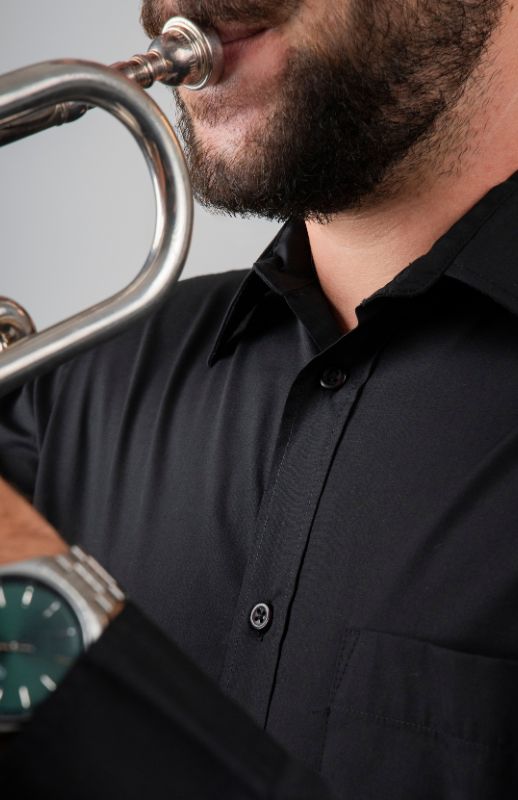 camisa-negra-manga-larga-musico (1)